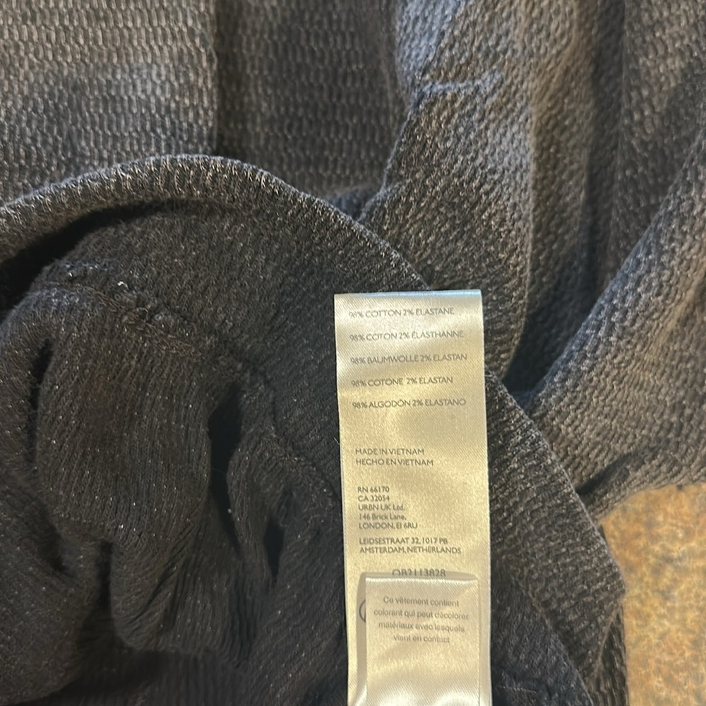 We The Free Ife Pullover Black Relaxed Fit Long Sleeves Womens Size Large - Picture 13 of 13